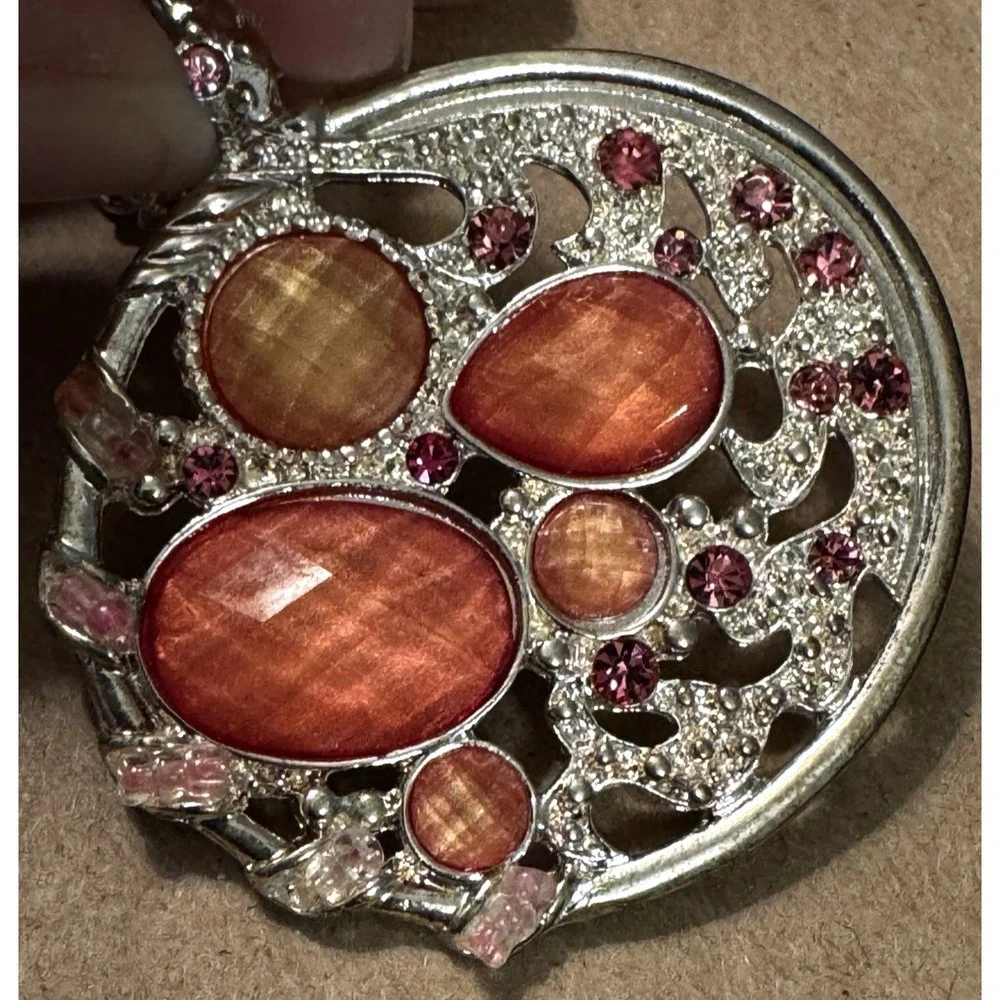 Silver Tone Orange Pink Resin Rhinestone Round‎ Filigree Pendant Necklace 18in